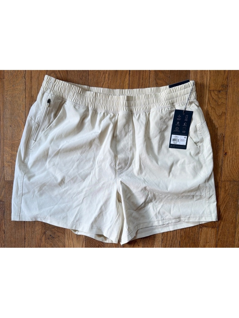 Large - Men - VRST Light Sand All-In Lined Shorts (NWT)